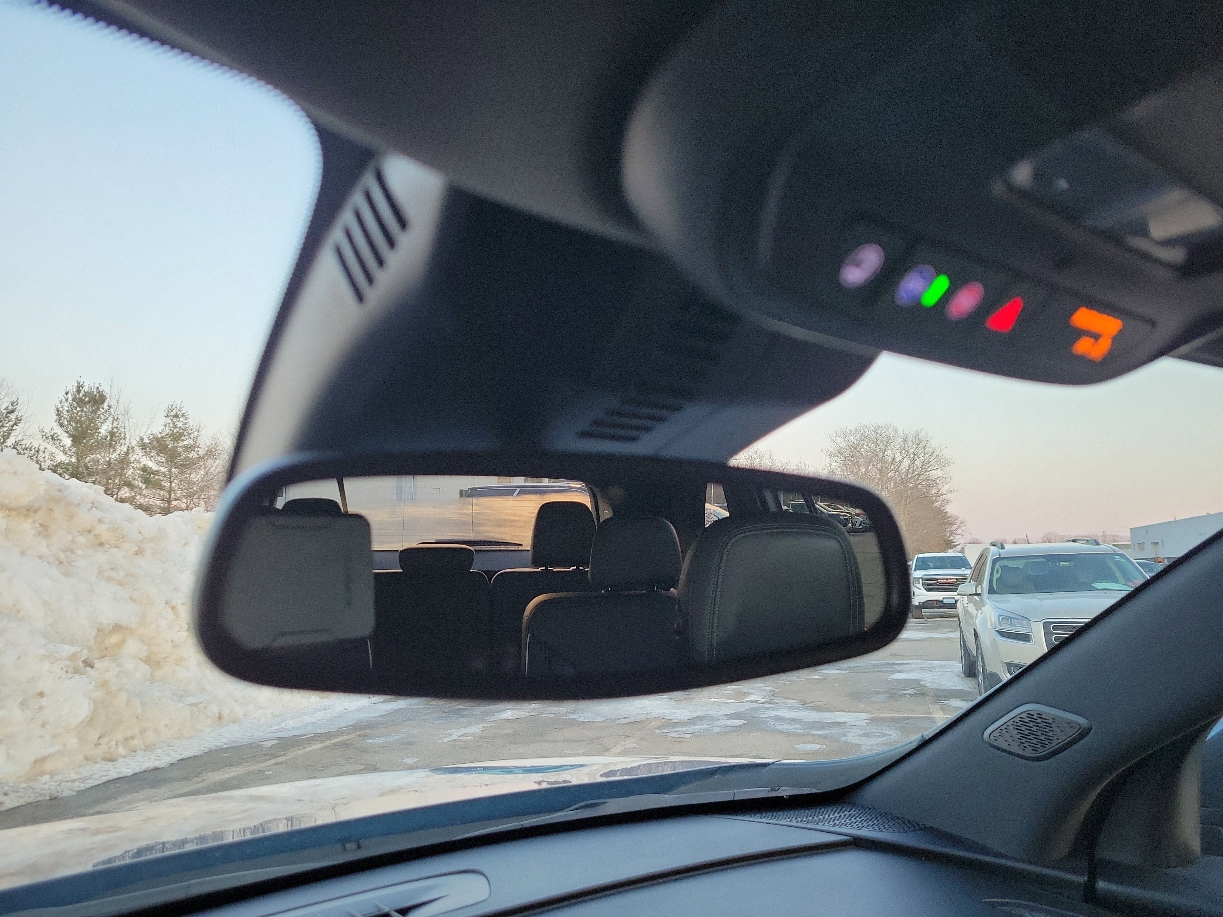 Certified 2025 Buick Enclave Preferred image 29