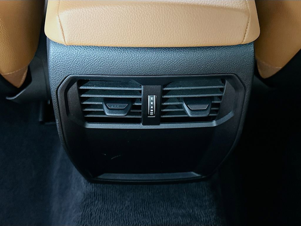 Used 2025 BMW 430i Convertible w/ M Sport Package image 25