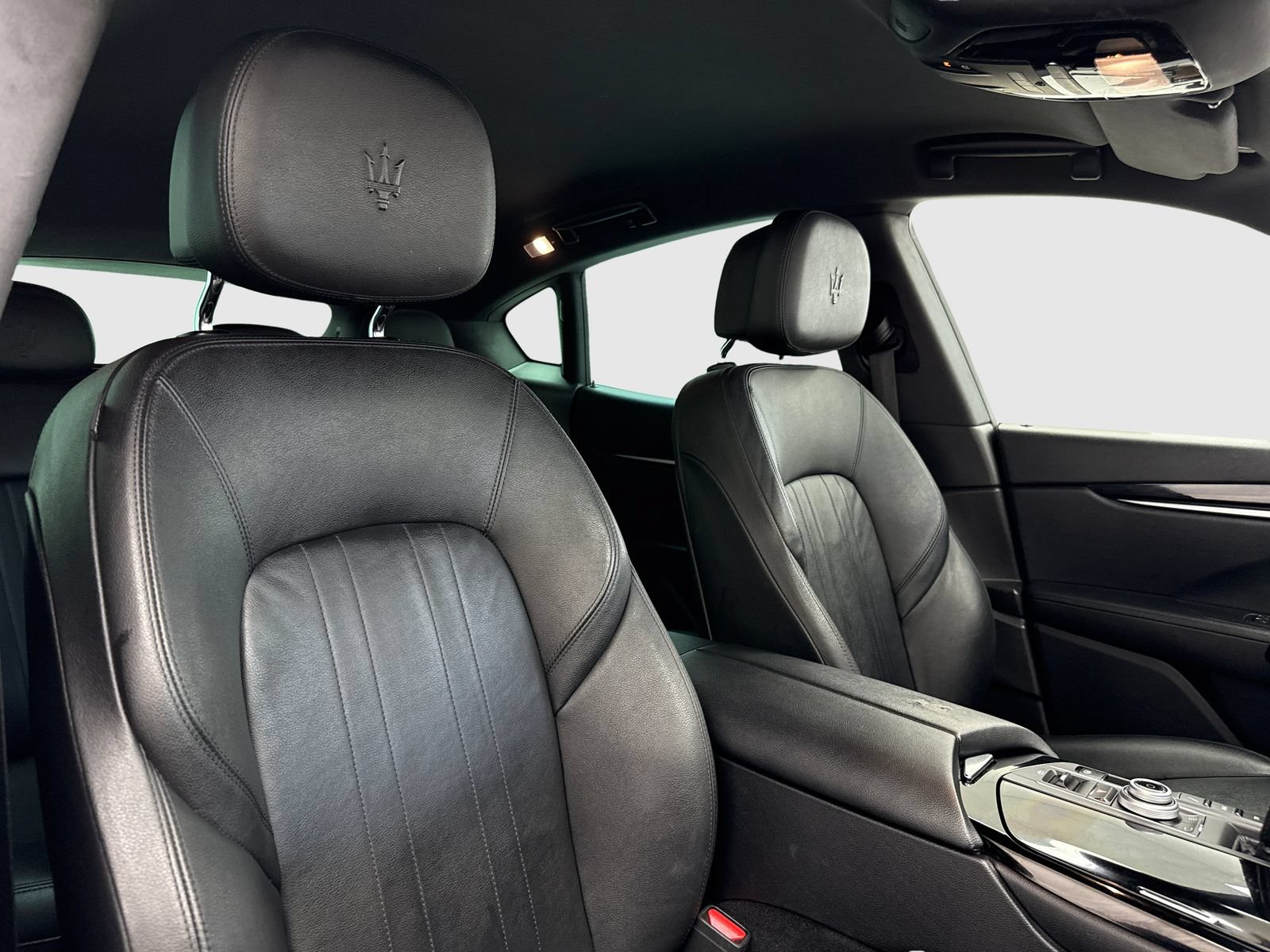 Used 2019 Maserati Levante AWD/4WD image 42