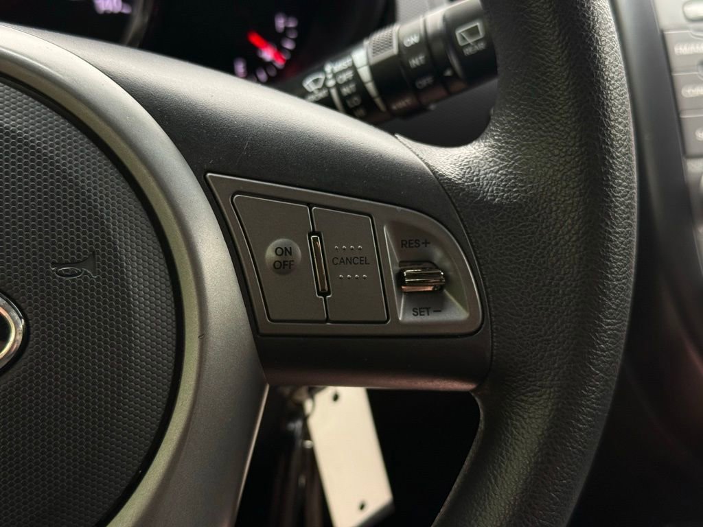 Used 2010 Kia Soul + FWD image 22