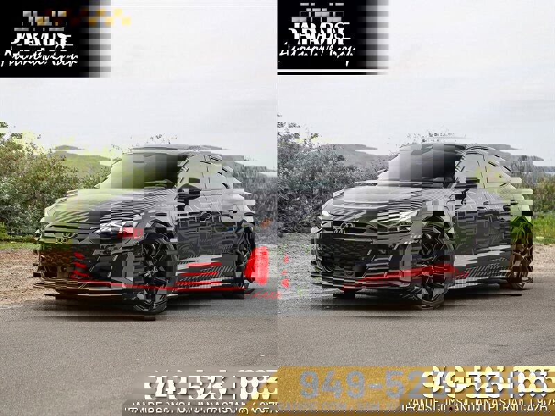 Used 2023 Audi RS e-tron GT image 1