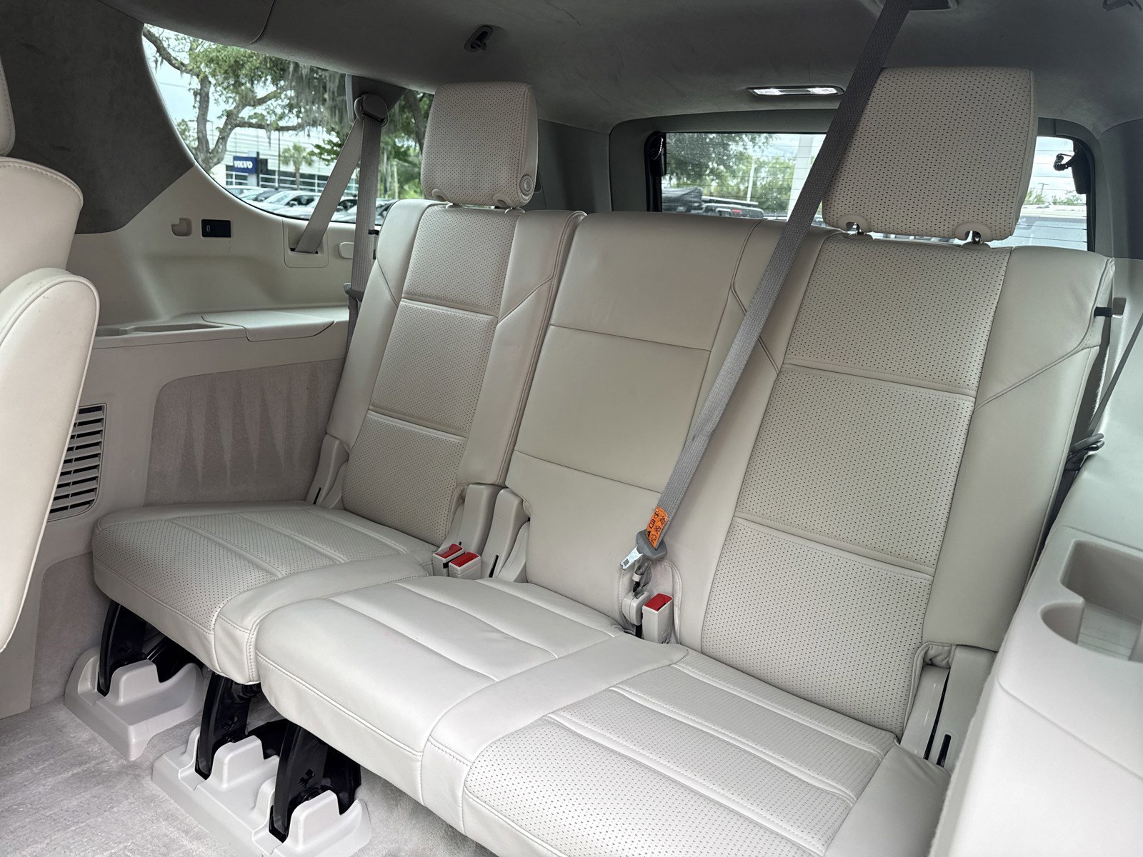 Used 2023 Cadillac Escalade ESV Premium Luxury Platinum w/ LPO, Radiant Package AWD/4WD image 31
