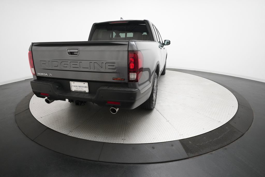 Certified 2025 Honda Ridgeline TrailSport image 13