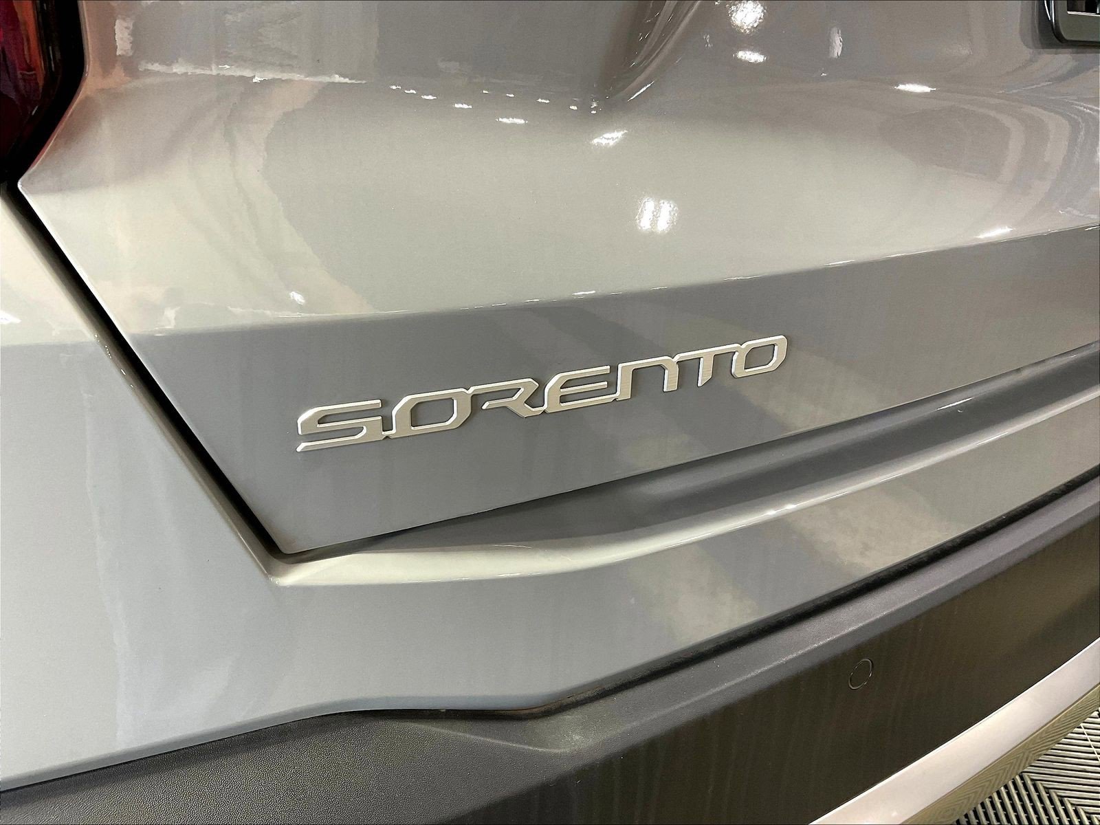 New 2026 Kia Sorento S w/ S Panoramic Sunroof Package FWD image 14