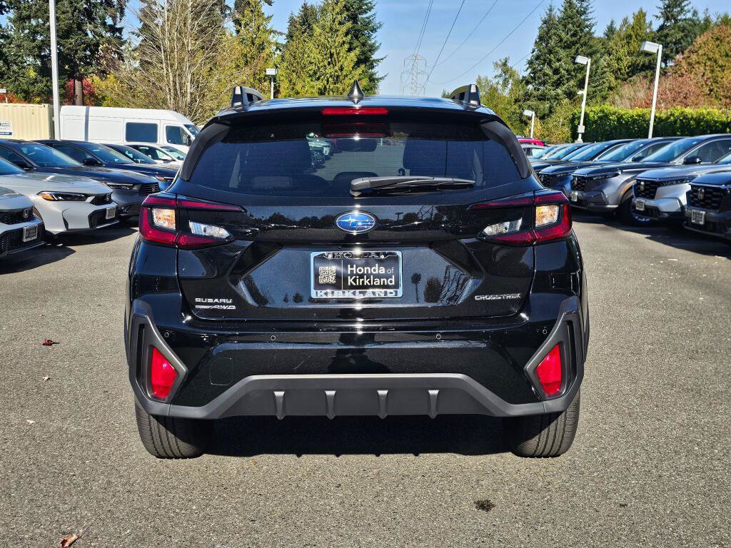 Used 2024 Subaru Crosstrek 2.5i Limited w/ Crosstrek Mirror Package AWD/4WD image 6