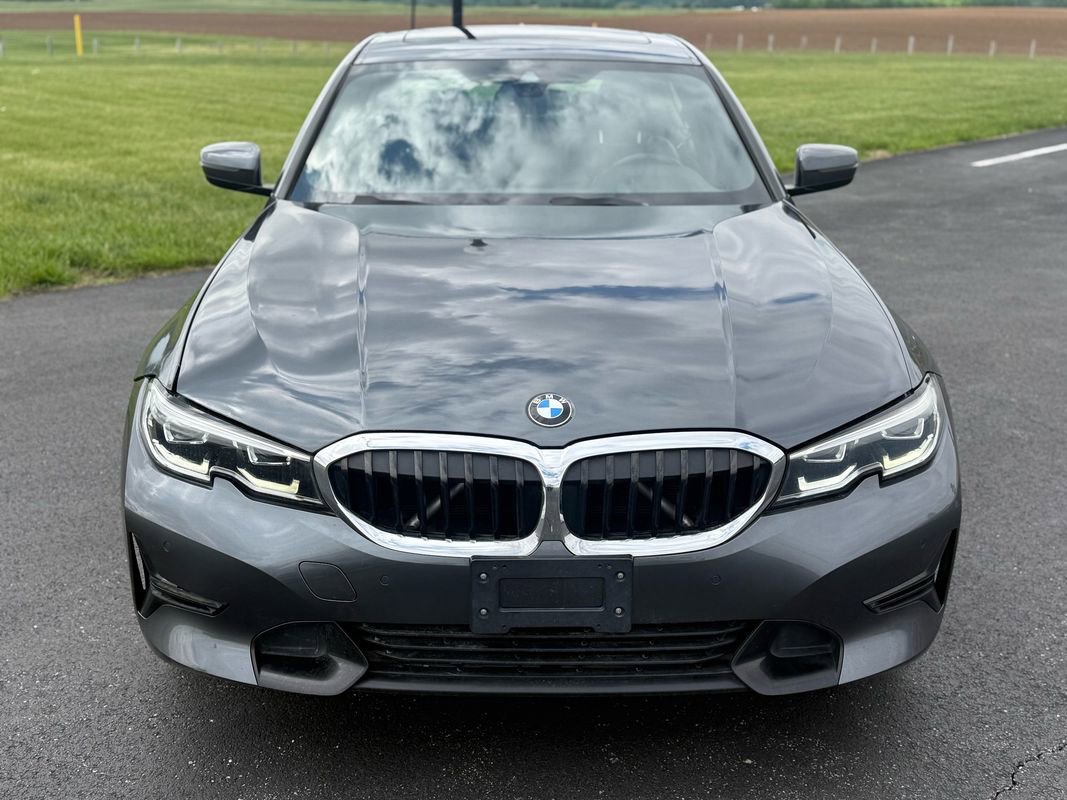 Used 2021 BMW 330i xDrive Sedan AWD/4WD image 2
