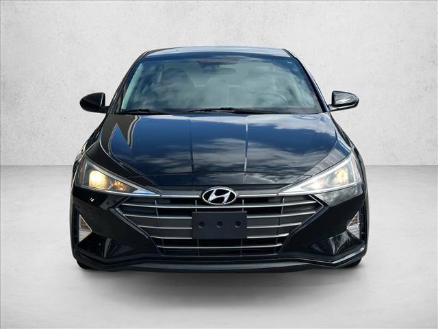 Used 2020 Hyundai Elantra SEL image 2