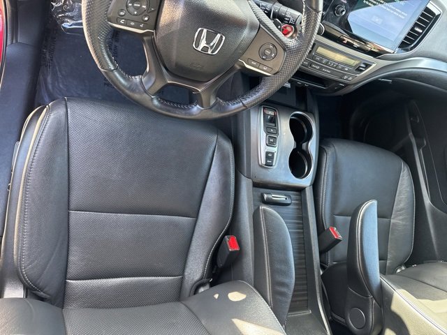 Used 2023 Honda Passport EX-L image 15