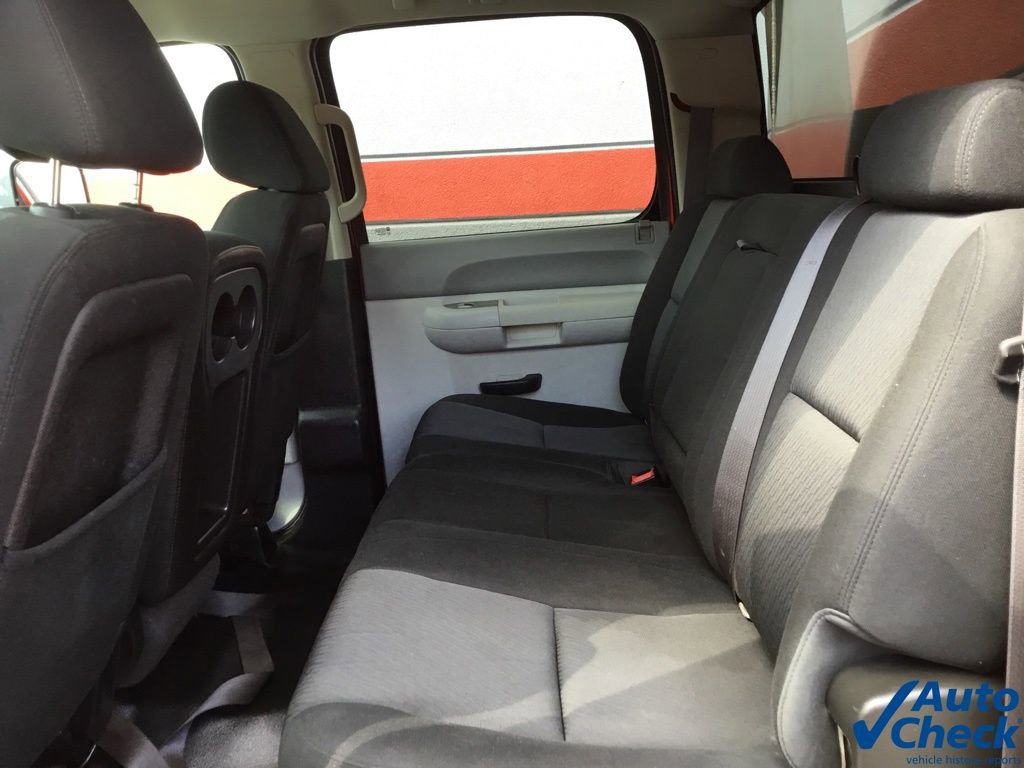 Used 2013 Chevrolet Silverado 3500 W/T w/ Snow Plow Prep Package image 32