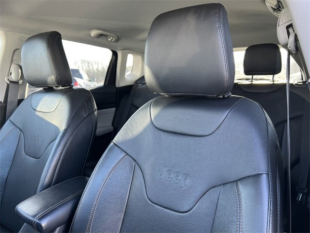 Certified 2022 Jeep Compass Limited image 13