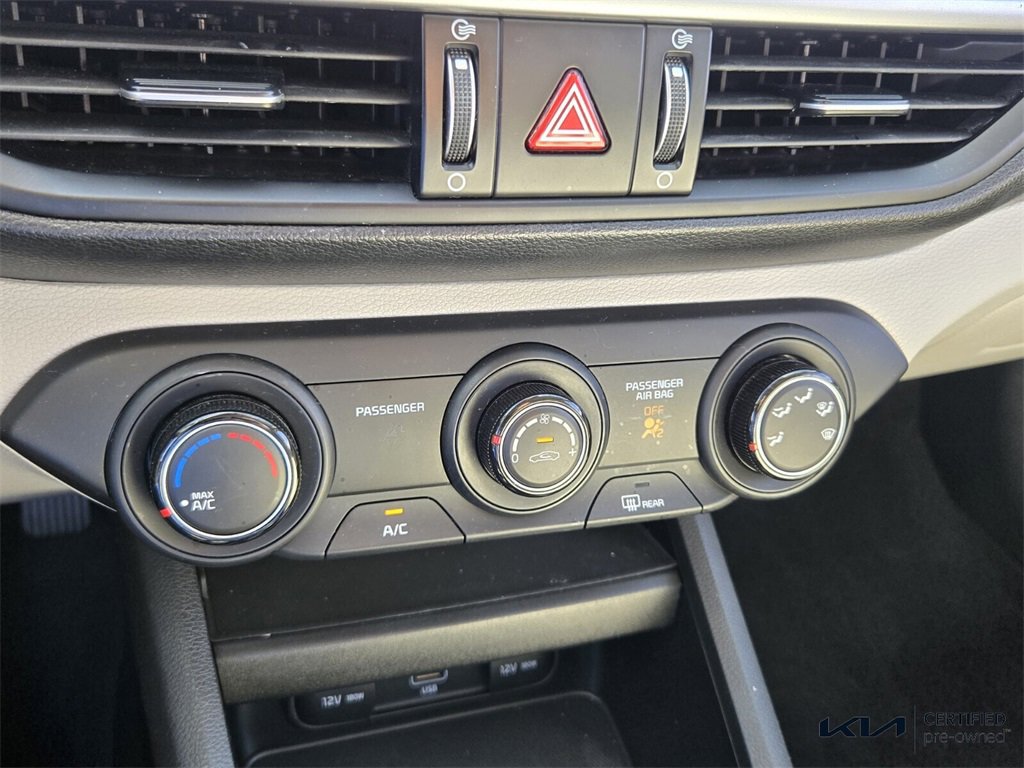 Certified 2022 Kia Forte LXS w/ LXS Technology Package image 24
