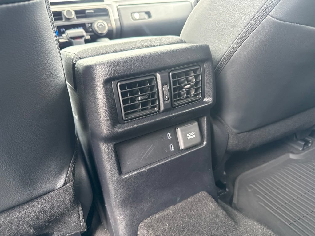 Used 2025 Toyota 4Runner TRD Off-Road Premium AWD/4WD image 31