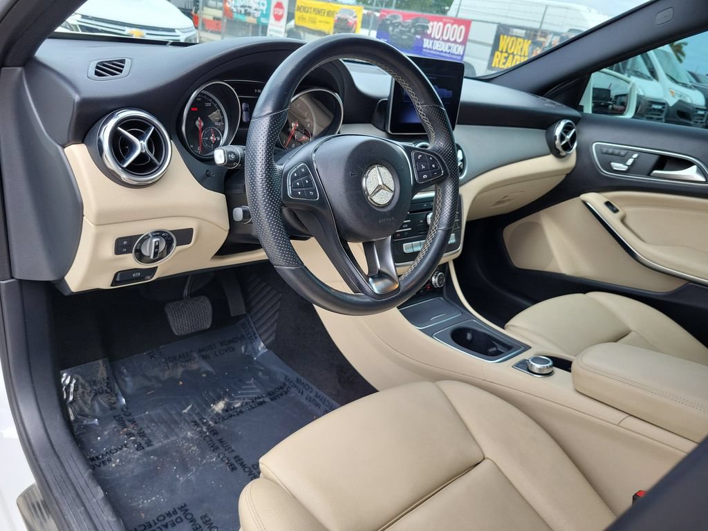 Used 2020 Mercedes-Benz GLA 250 image 9