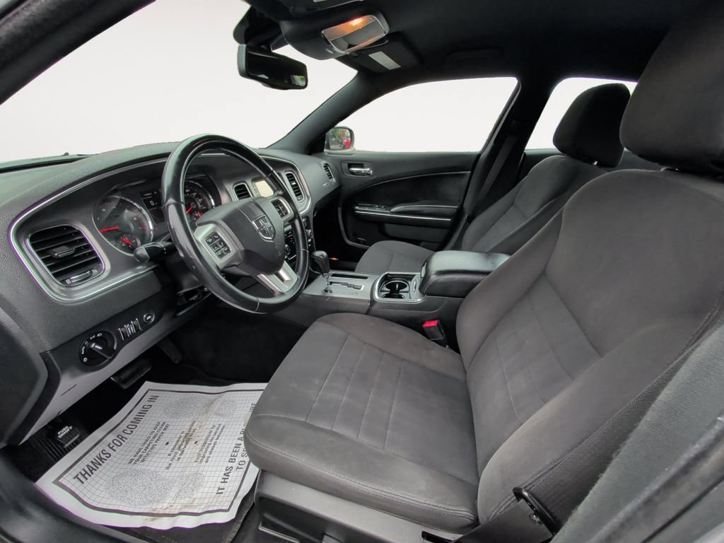 Used 2014 Dodge Charger SE w/ Sport Appearance Group RWD image 9