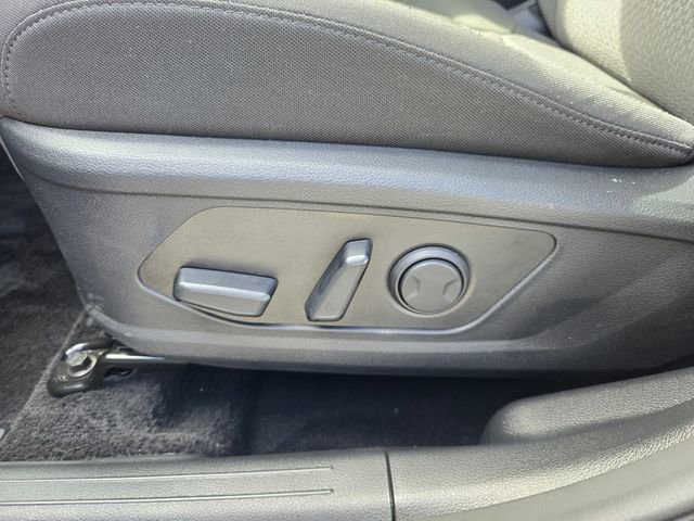 Used 2026 Kia Sportage S image 17