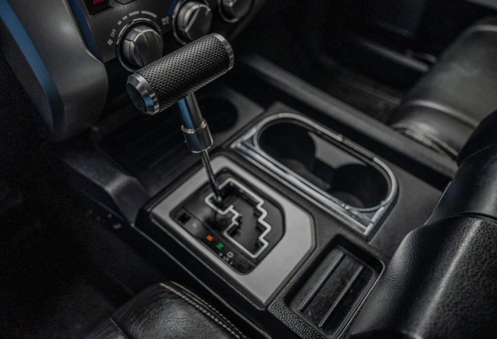 Used 2018 Toyota Tundra SR5 w/ SR5 Upgrade Package image 23