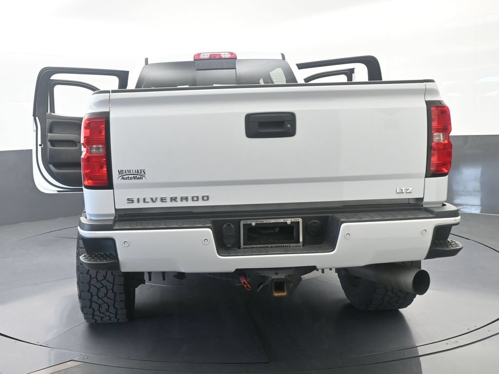 Used 2018 Chevrolet Silverado 2500 LTZ w/ Duramax Plus Package AWD/4WD image 83