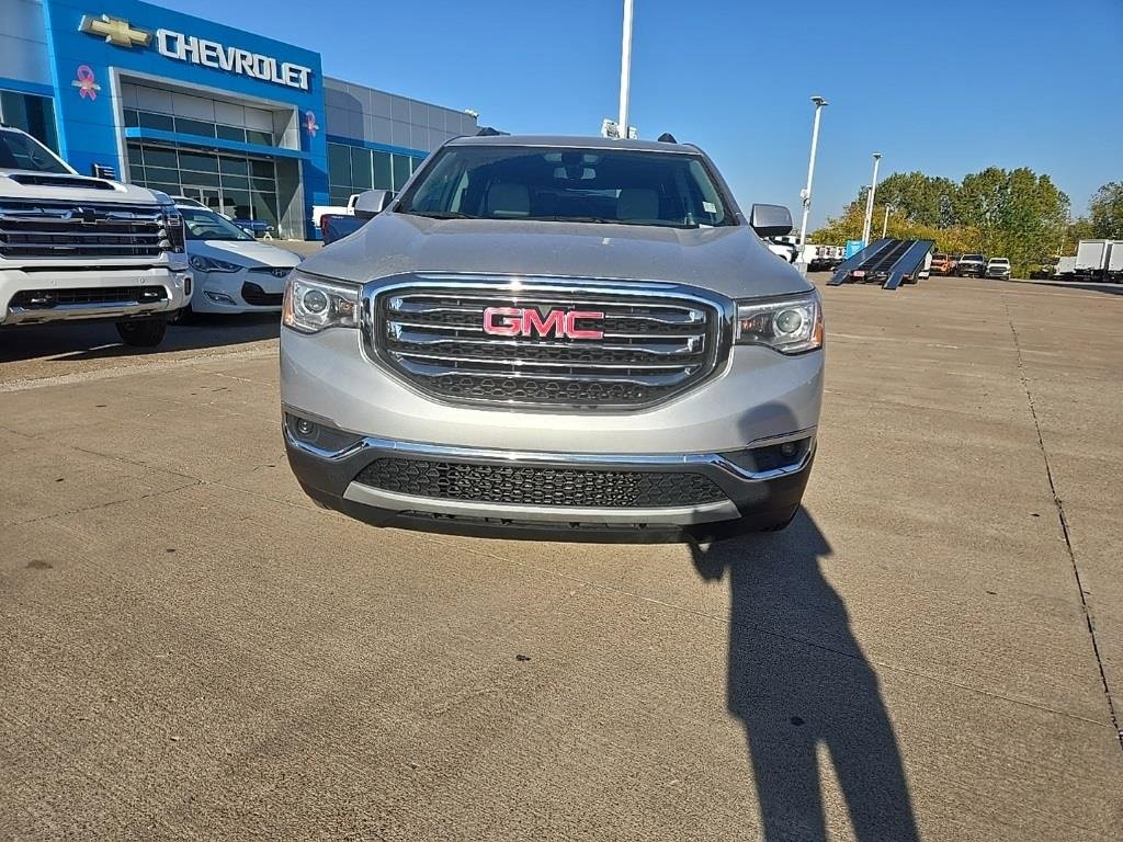 Used 2019 GMC Acadia SLE w/ LPO, Floor Liner Package image 8