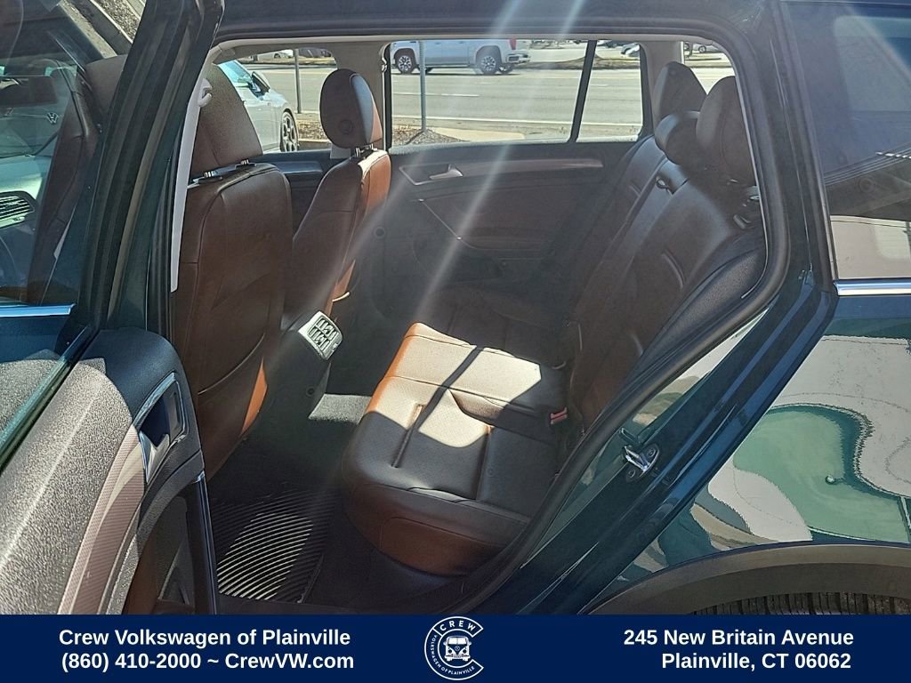 Used 2018 Volkswagen Golf Alltrack SE image 14