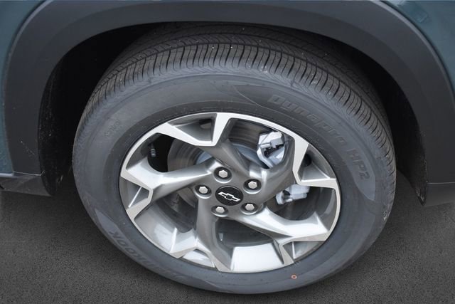 New 2026 Chevrolet Trax LT w/ LPO, Blackout Package image 12