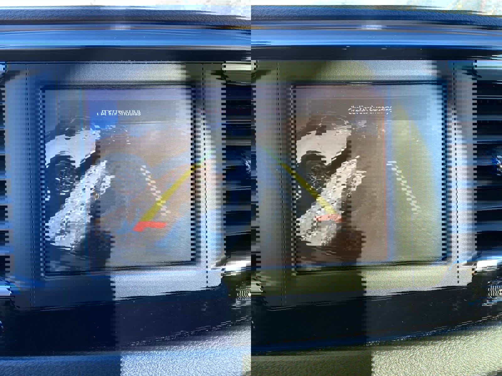 Certified 2022 Chrysler Voyager LX image 12