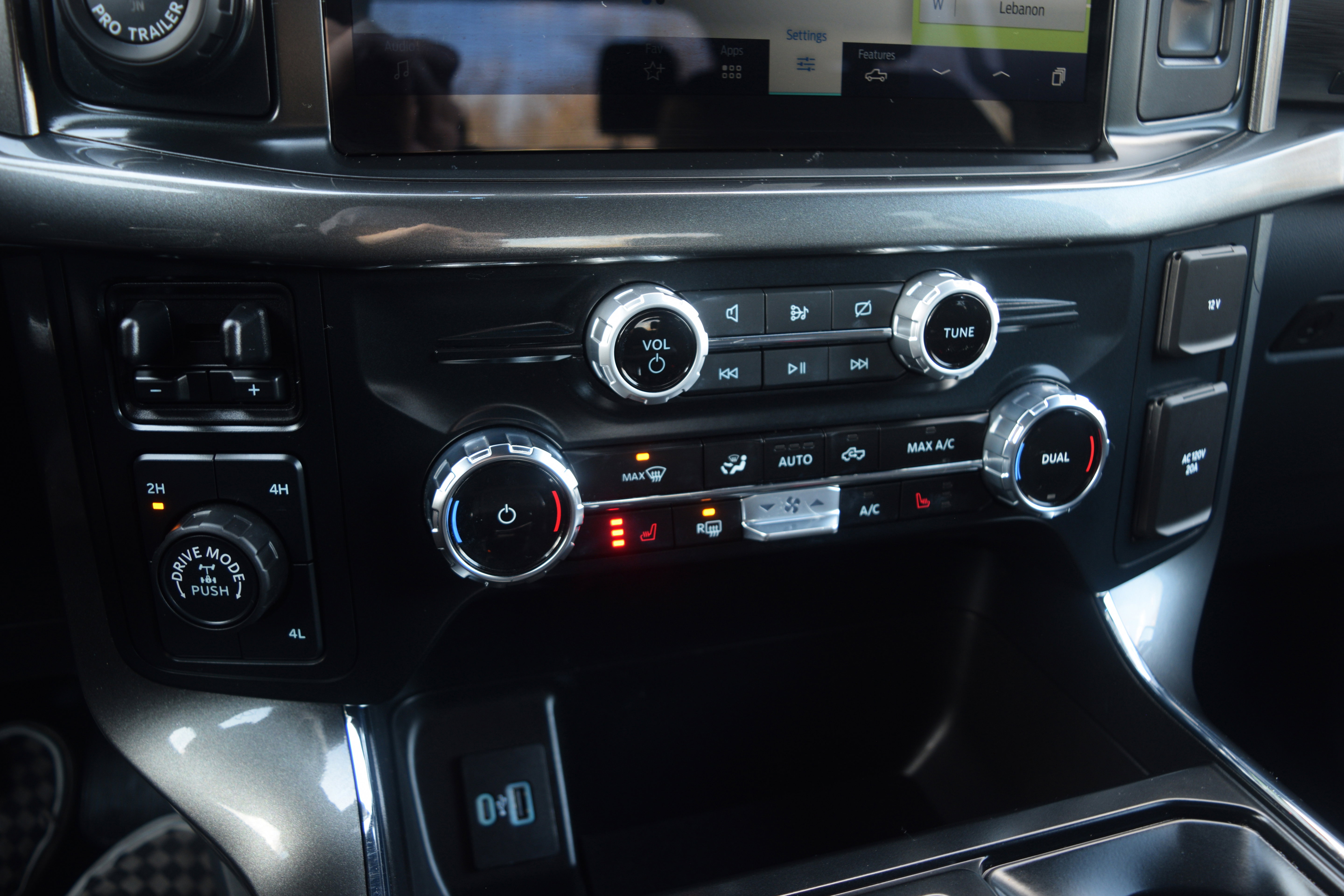 Used 2023 Ford F150 XLT w/ Equipment Group 302A High image 11