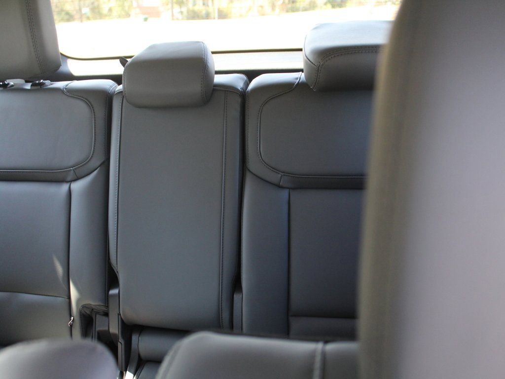 New 2026 Ford Expedition Active image 15