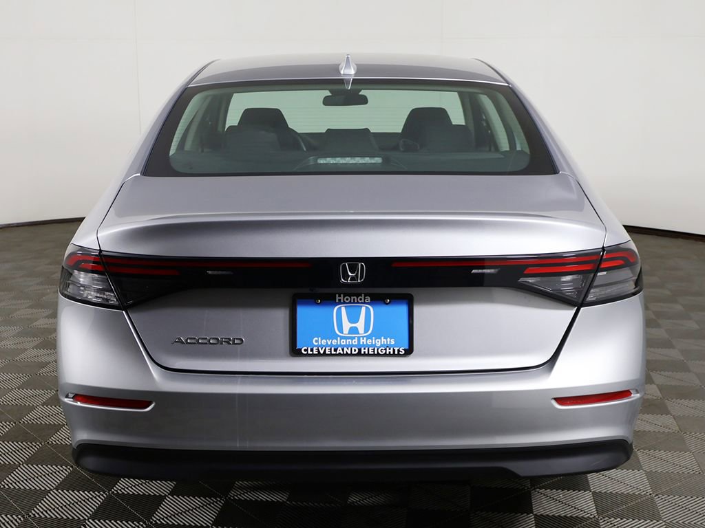 Used 2023 Honda Accord LX image 9