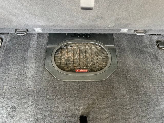 Used 2018 Jeep Wrangler Rubicon w/ Uconnect 4C Nav & Sound Group AWD/4WD image 6