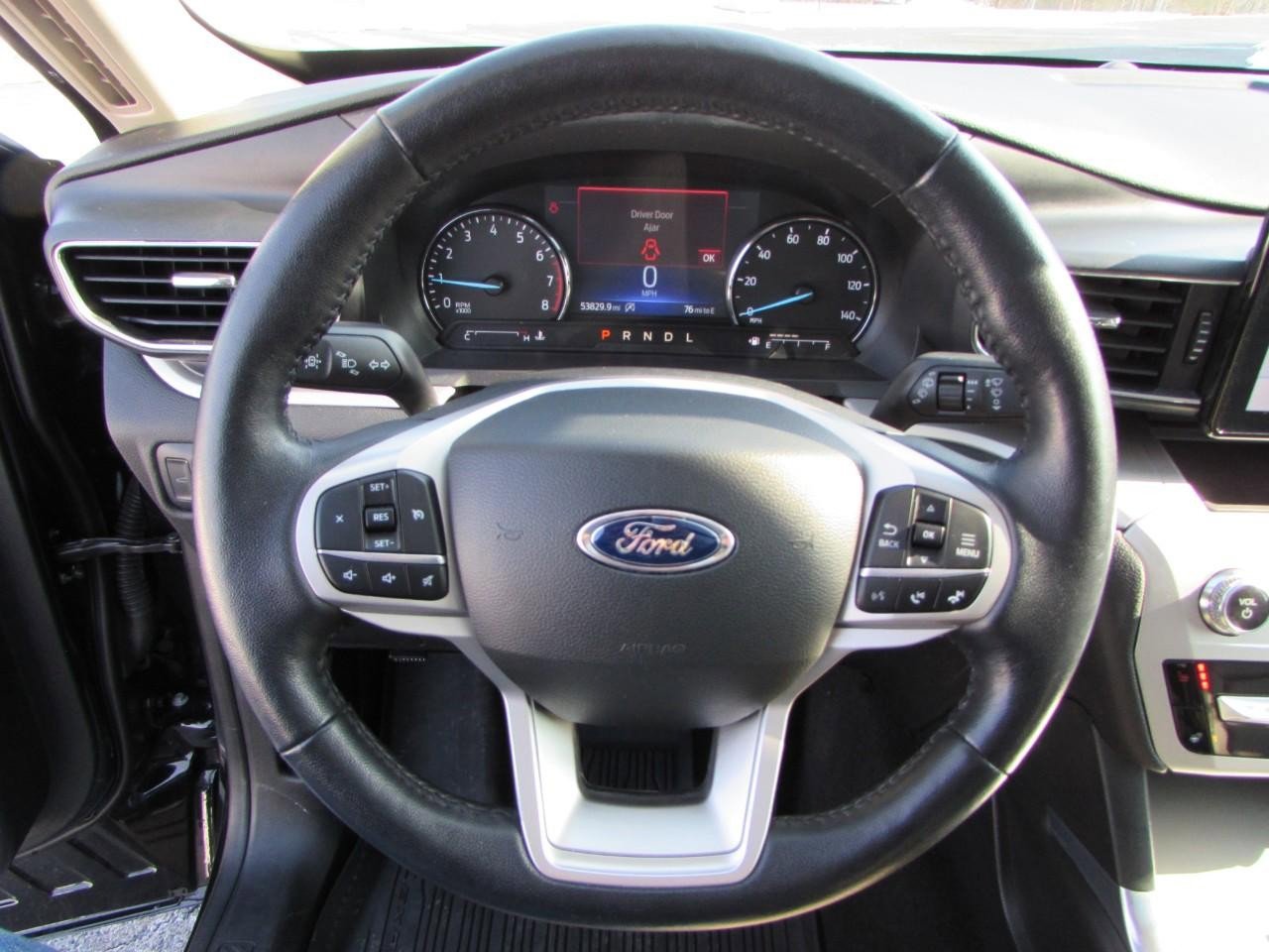 Used 2022 Ford Explorer XLT w/ Equipment Group 202A image 15