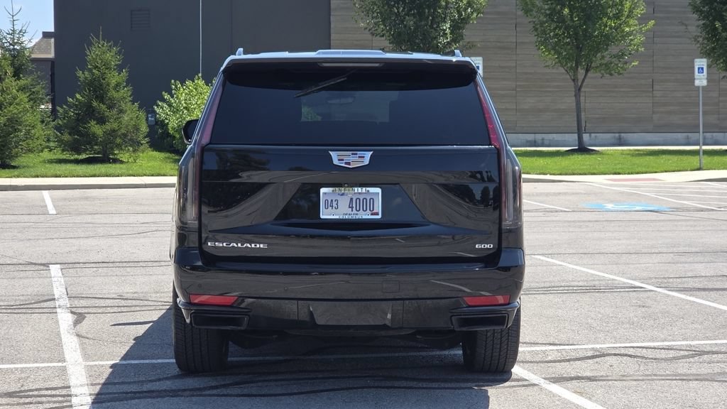 Used 2021 Cadillac Escalade Sport Platinum AWD/4WD image 5