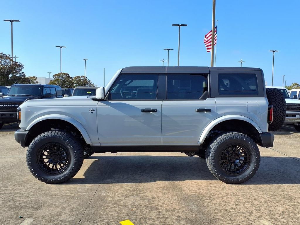New 2026 Ford Bronco Outer Banks AWD/4WD image 3