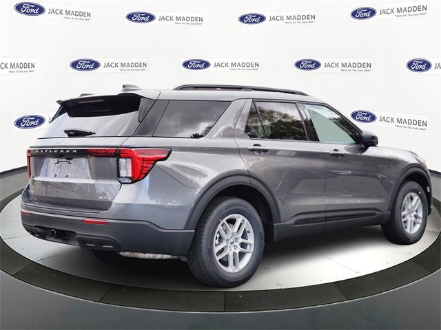 New 2026 Ford Explorer Active image 5