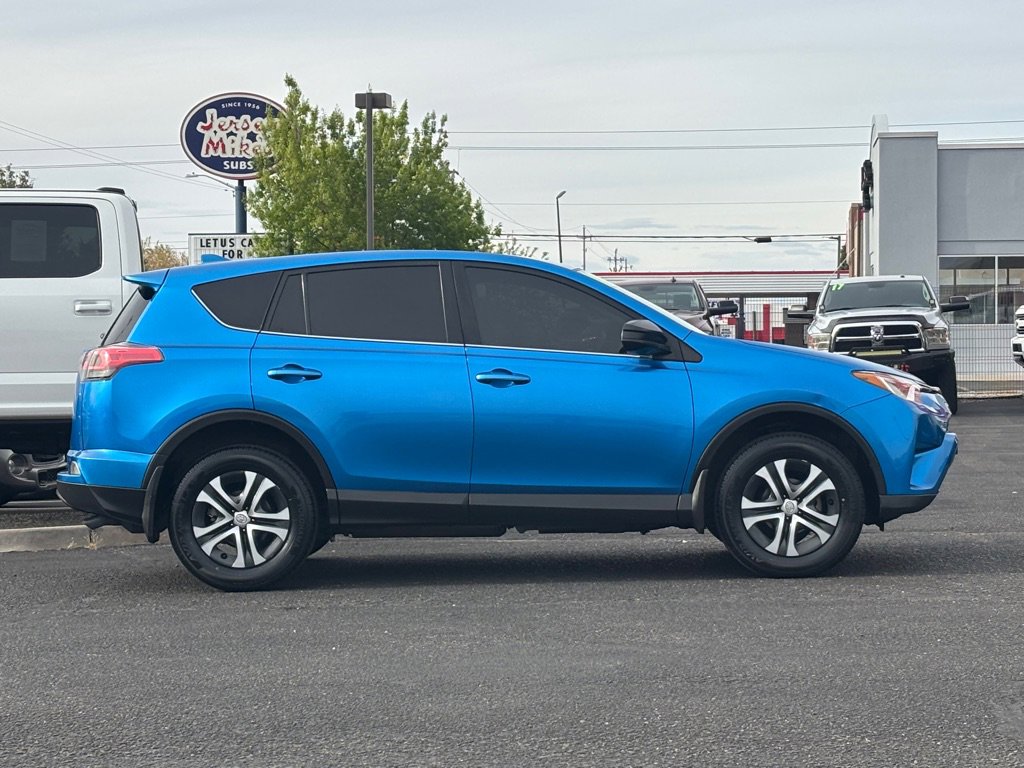 Used 2018 Toyota RAV4 LE w/ All Weather Liner Package image 52