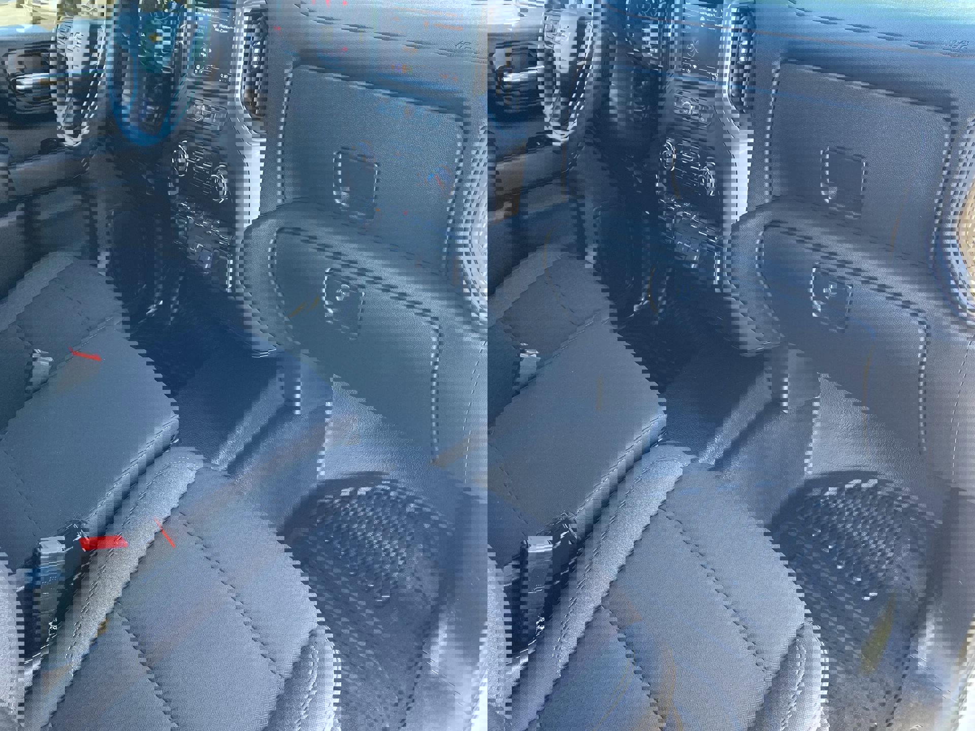 Used 2024 Chevrolet Silverado 3500 W/T image 28