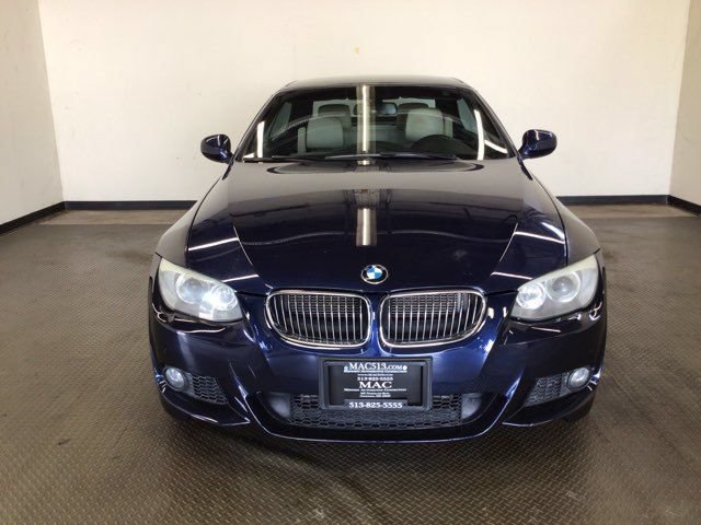 Used 2012 BMW 335i Convertible RWD image 2