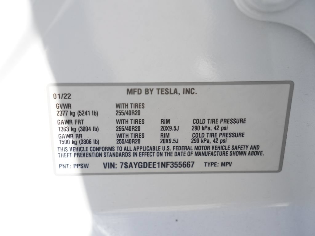 Used 2022 Tesla Model Y Long Range AWD/4WD image 26