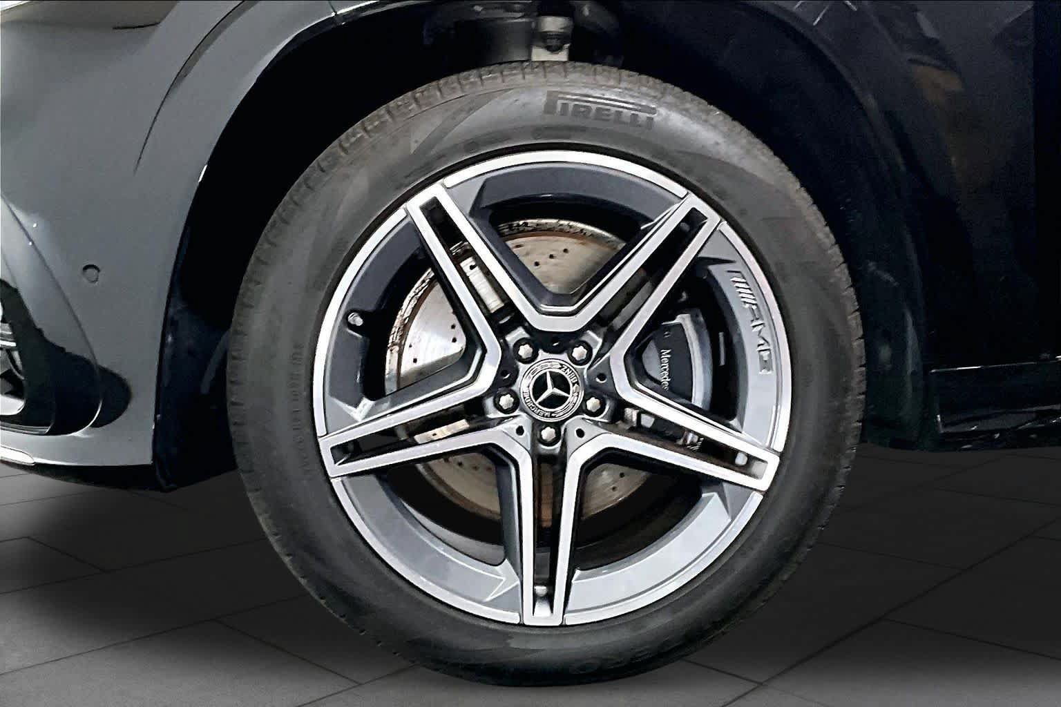 New 2024 Mercedes-Benz GLS 450 4MATIC image 11
