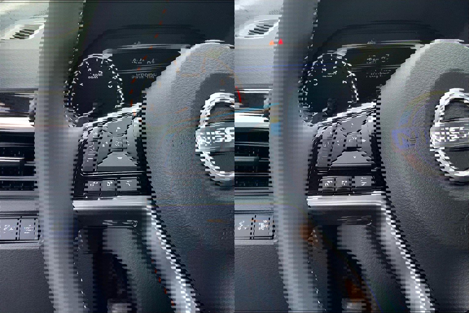 New 2025 Nissan Altima 2.5 SR image 21