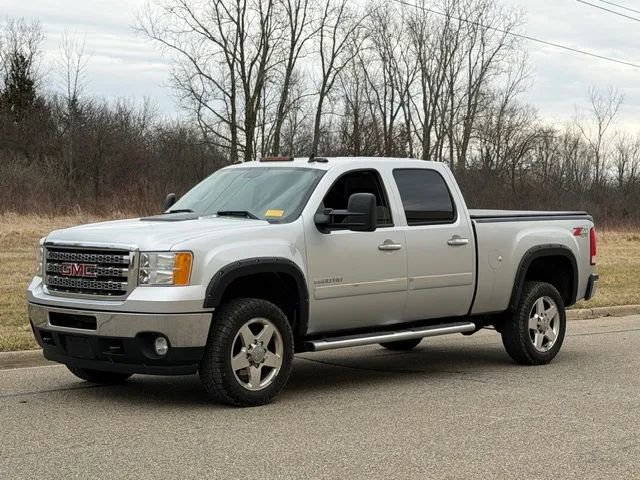 Used 2014 GMC Sierra 2500 SLE w/ HD SLE Premium Package image 23