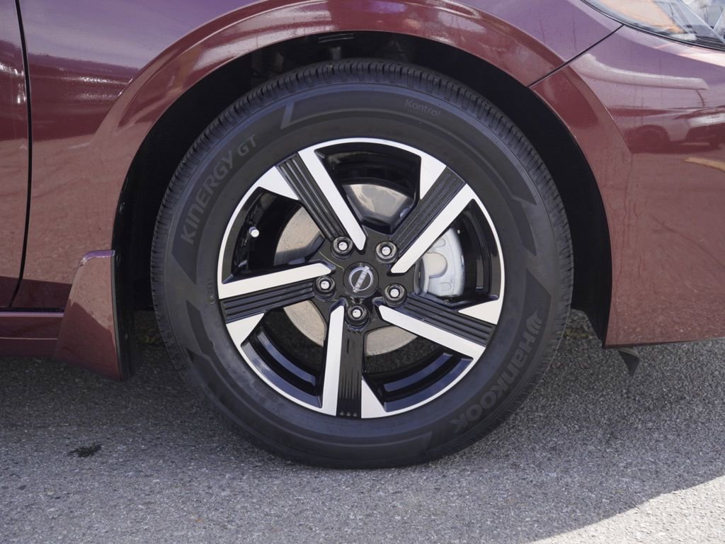 Certified 2025 Nissan Sentra SV w/ All-Weather Package image 7