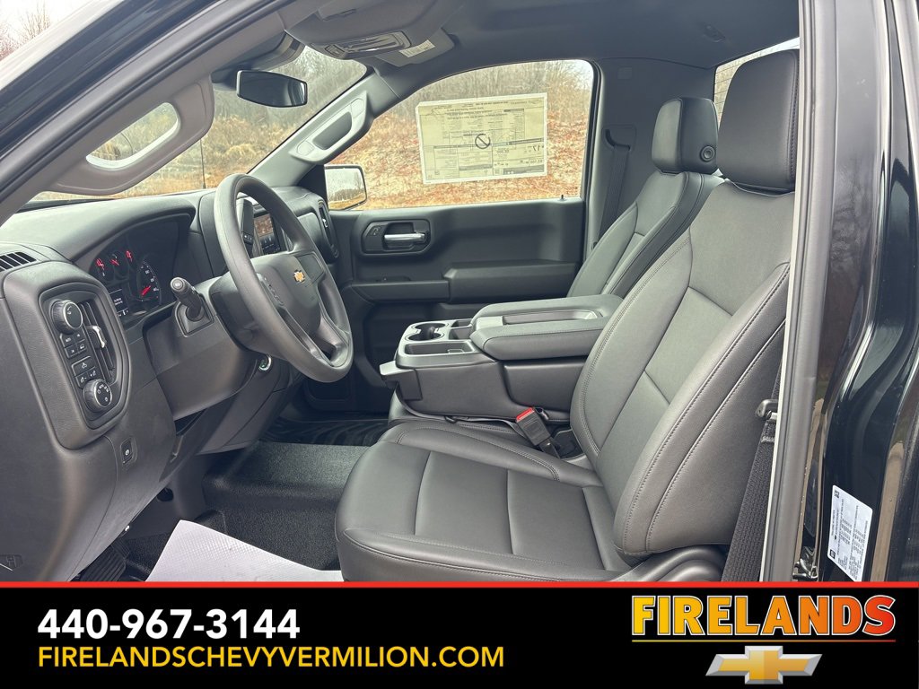 New 2025 Chevrolet Silverado 1500 W/T image 15