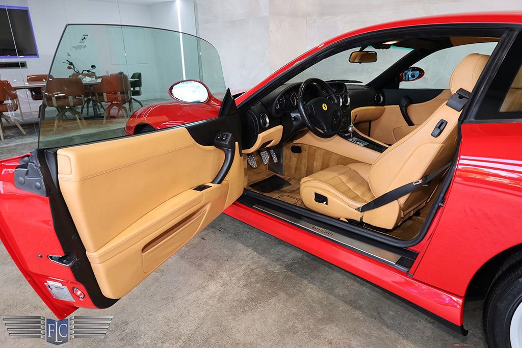 Used 1999 Ferrari 550 Maranello Coupe RWD image 19