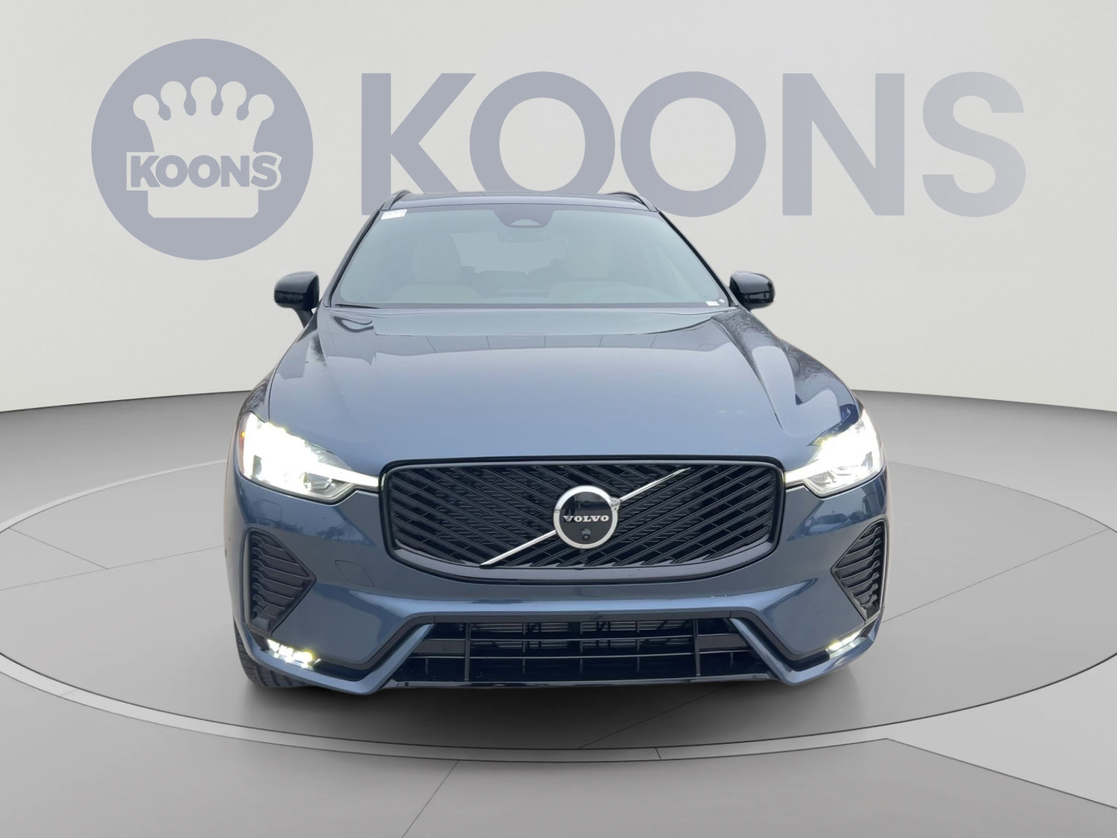 New 2026 Volvo XC60 B5 Plus w/ Protection Package Premier AWD/4WD image 4