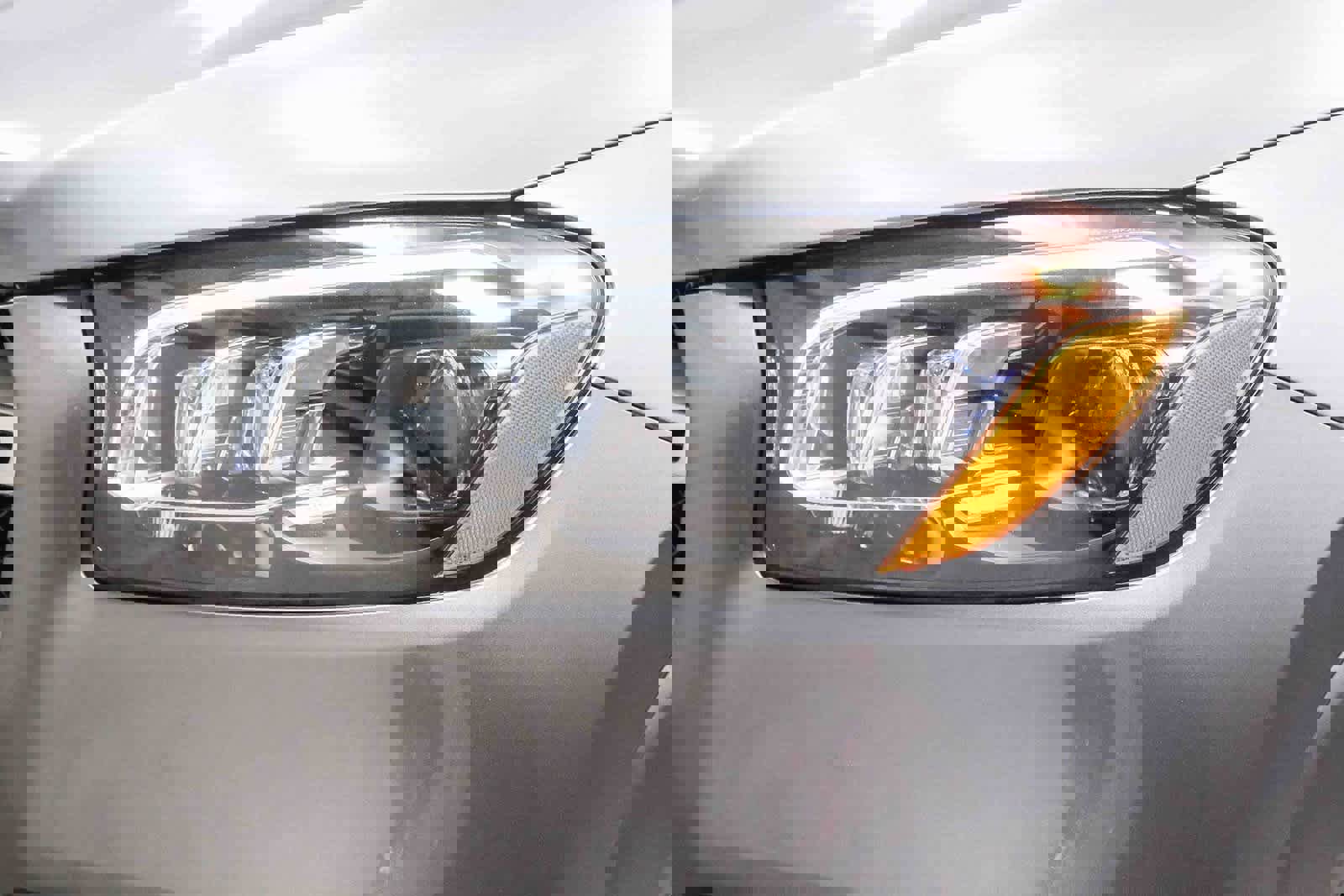 Certified 2022 Mercedes-Benz GLS 450 4MATIC image 11