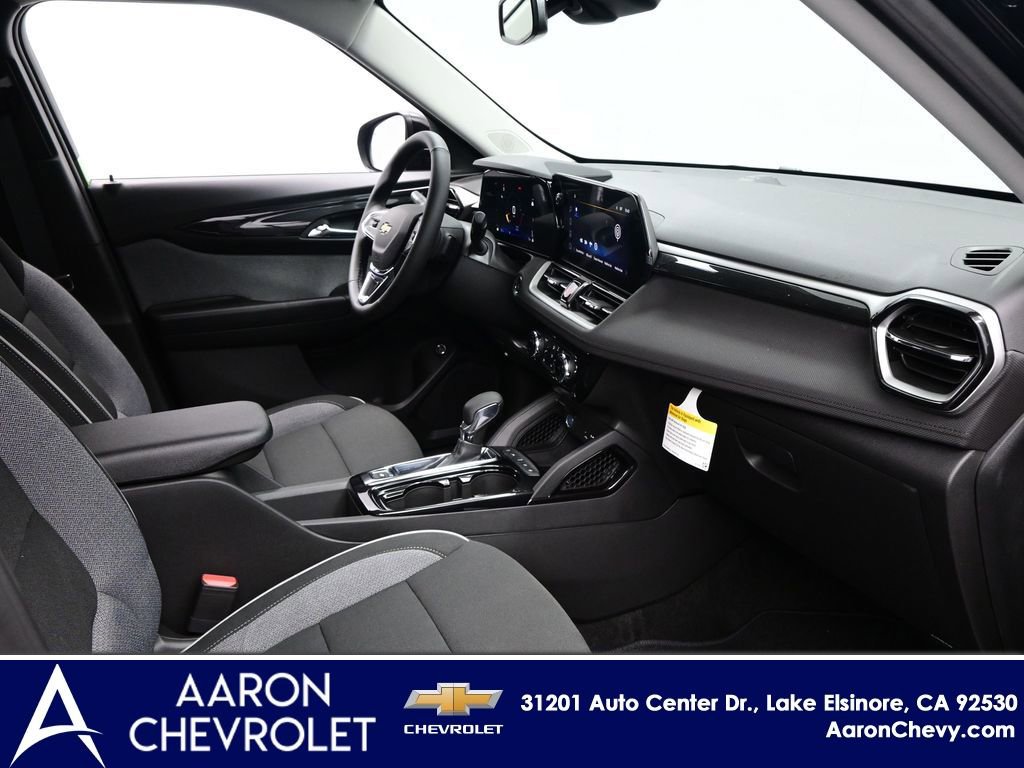 New 2026 Chevrolet TrailBlazer LT w/ Convenience Package image 9