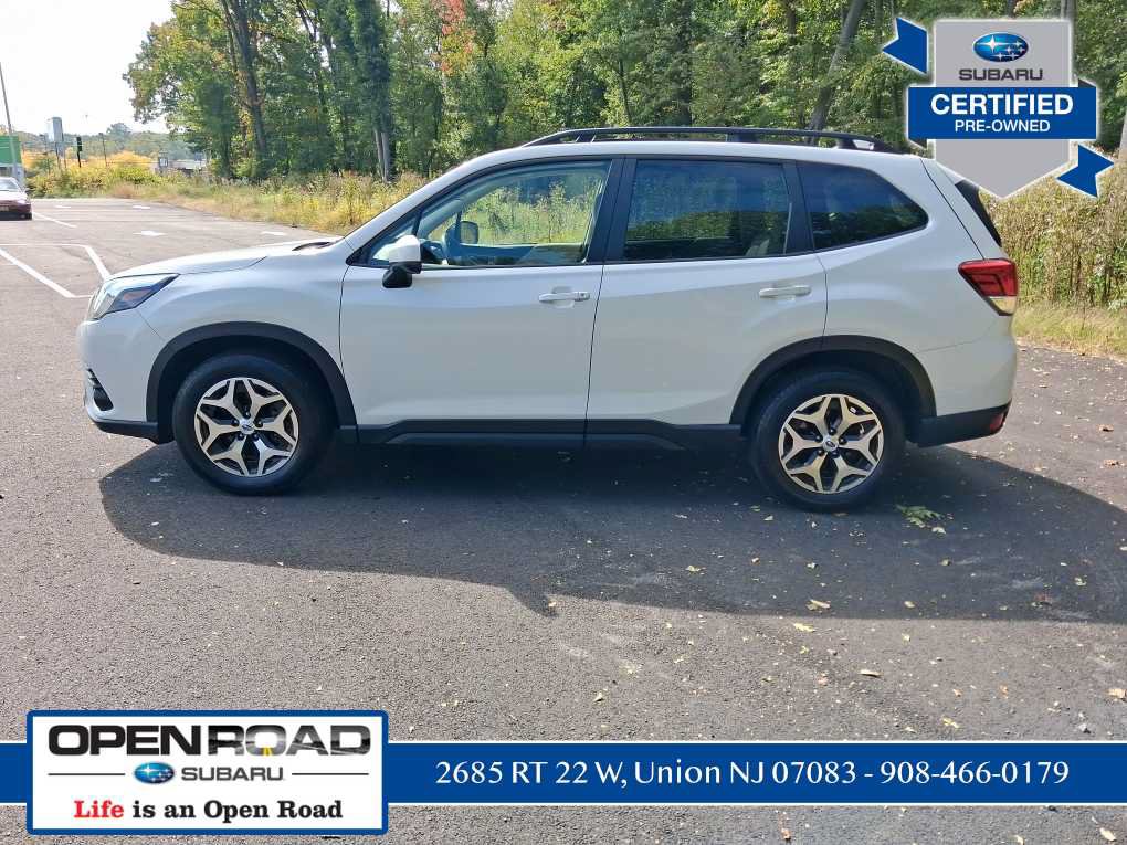 Certified 2023 Subaru Forester Premium AWD/4WD image 6