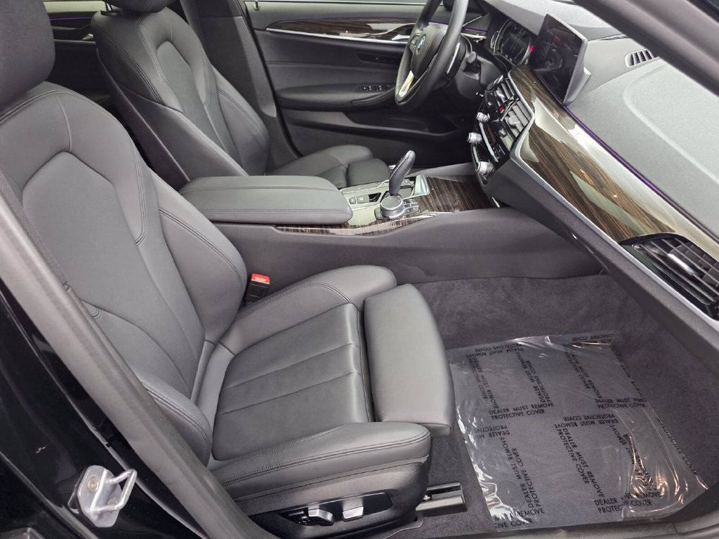 Used 2019 BMW 530i w/ Convenience Package RWD image 28