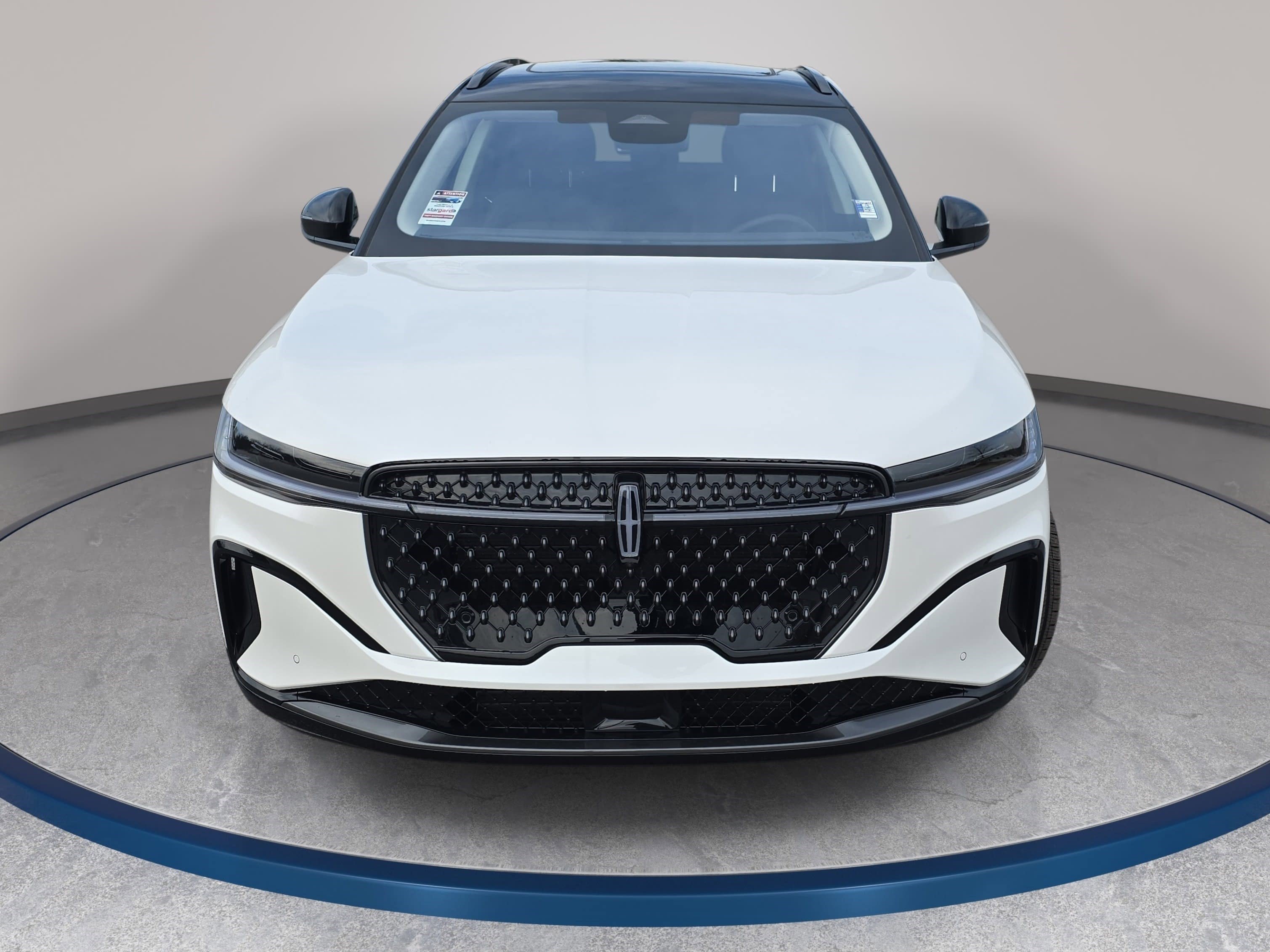New 2026 Lincoln Nautilus Reserve w/ Jet Appearance Package AWD/4WD image 2