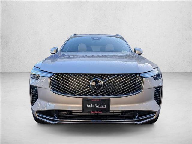 New 2026 Volvo XC90 T8 Plus w/ Protection Package Premier image 7